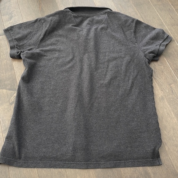 GAP Men's Dark Grey Polo Short Sleeved Button Collar T-Shirt - Picture 2 of 10